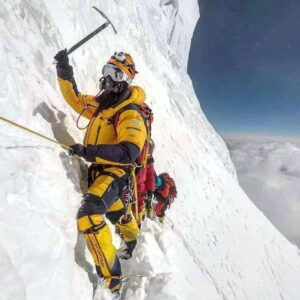 Read more about the article Nepalese climbers make history – summit K2 mountain peak in winter